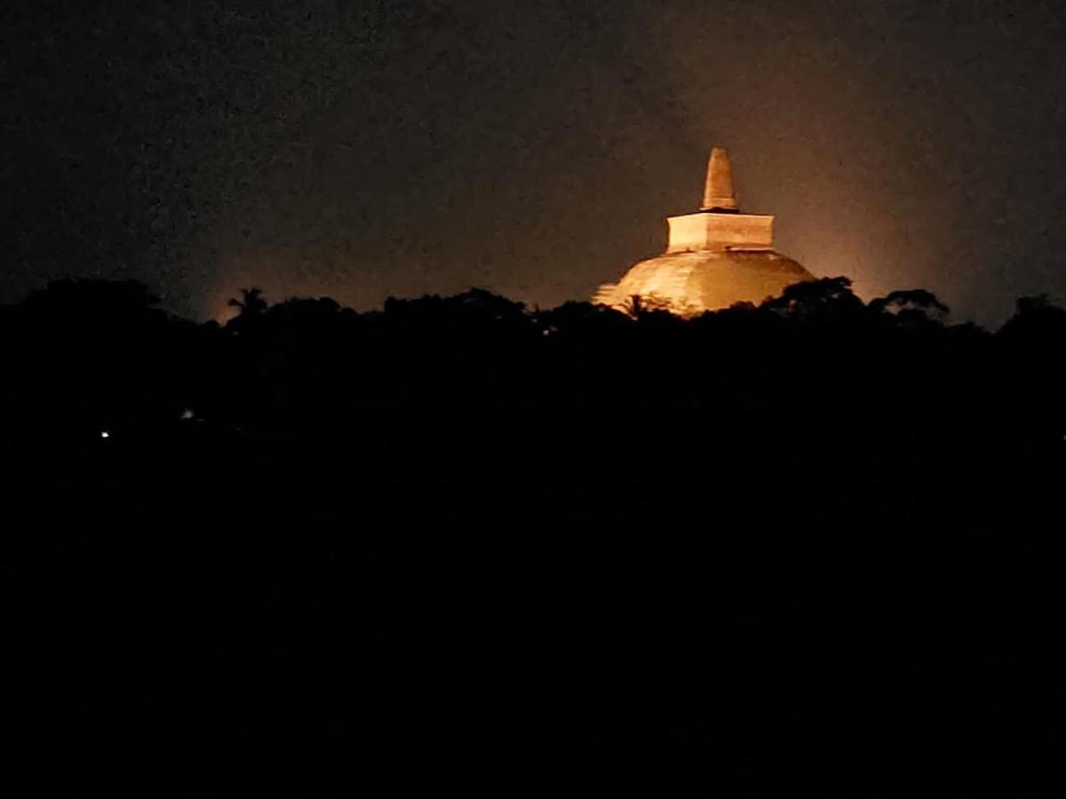 Green Shield Resort Anuradhapura Eksteriør billede