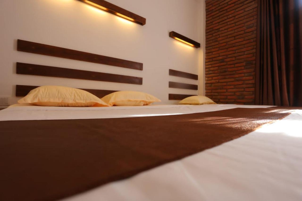 Green Shield Resort Anuradhapura Eksteriør billede